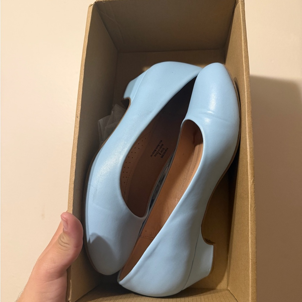 Journee Collection Light Blue Heels